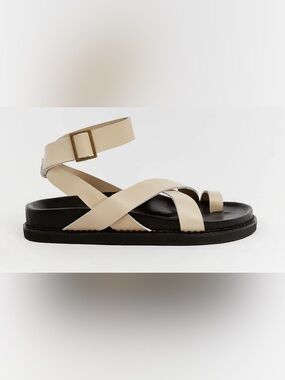 The Bali Tailor Leni Leather Gladiator Sandals Bone Black Size 37